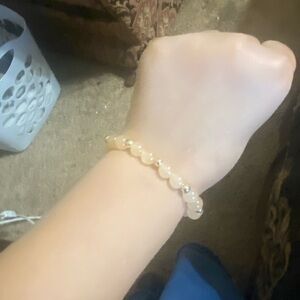Light orange glass bead bracelet